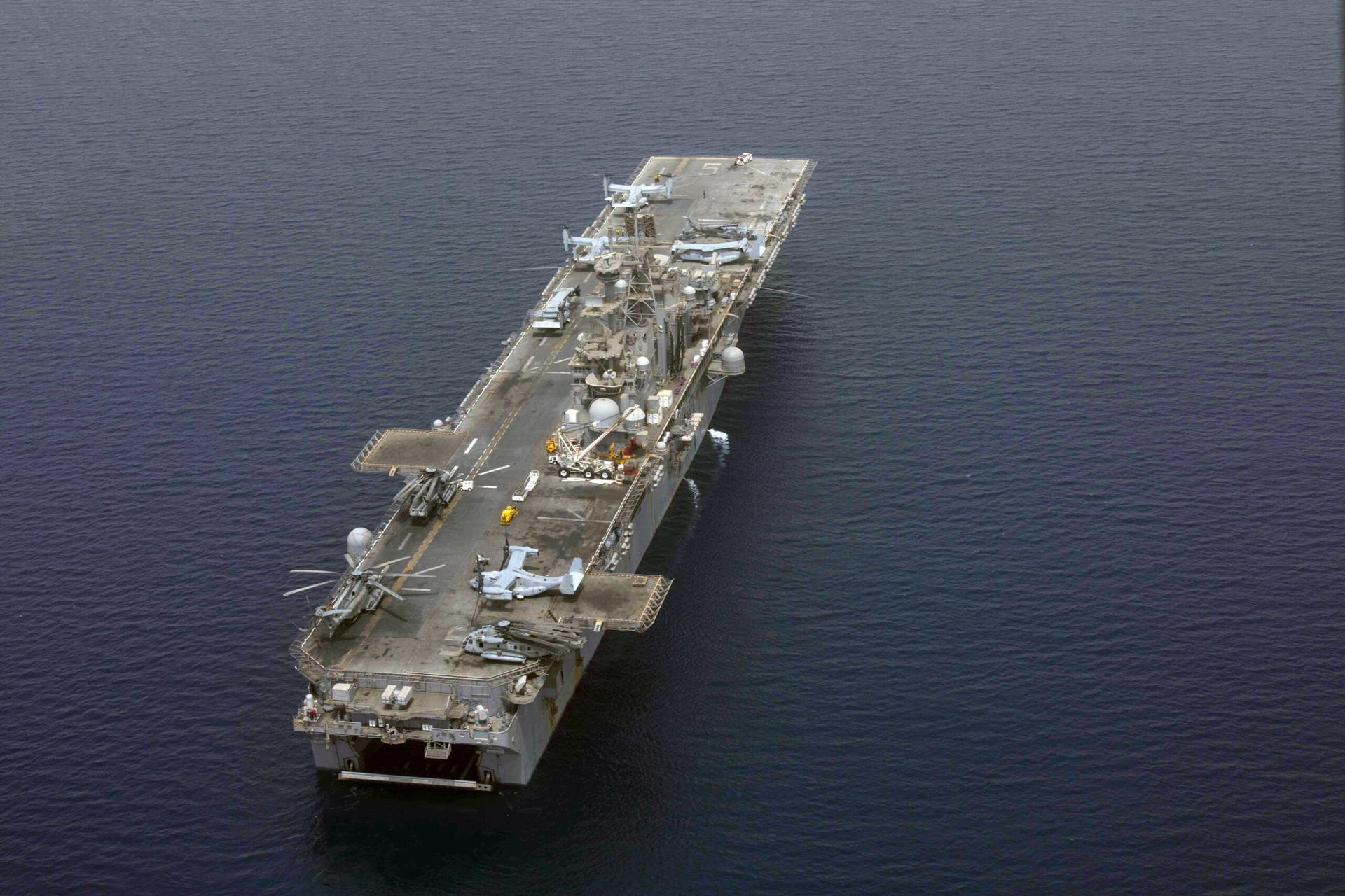 Cover Image for Amphibious Assault